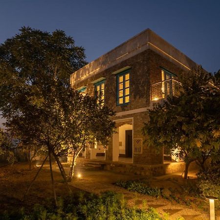 Lohonostays Library Sadhrana Bagh Gurgaon Buitenkant foto