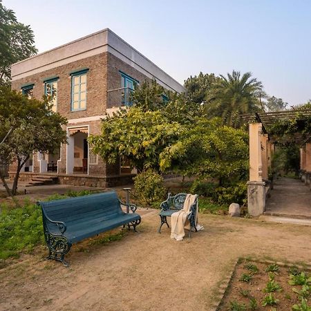 Lohonostays Library Sadhrana Bagh Gurgaon Buitenkant foto