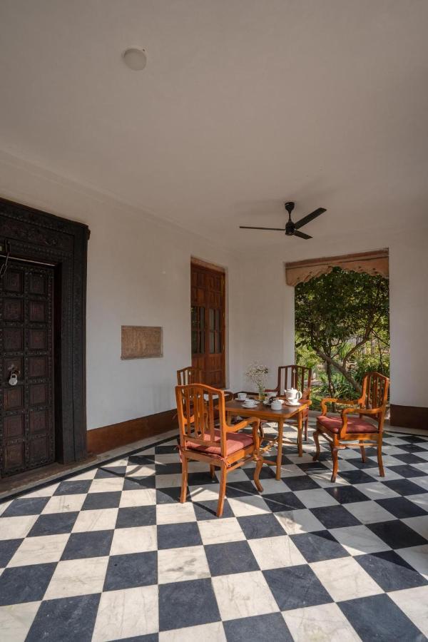 Lohonostays Library Sadhrana Bagh Gurgaon Buitenkant foto