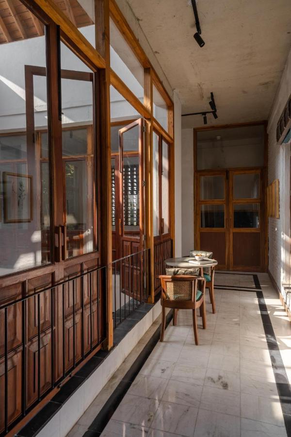 Lohonostays Library Sadhrana Bagh Gurgaon Buitenkant foto