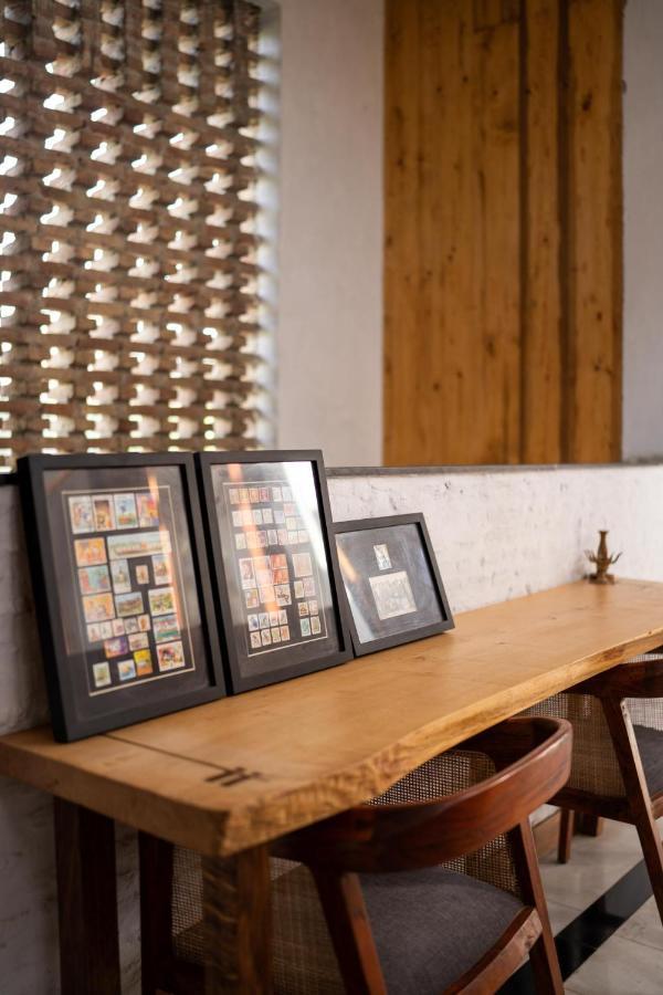 Lohonostays Library Sadhrana Bagh Gurgaon Buitenkant foto